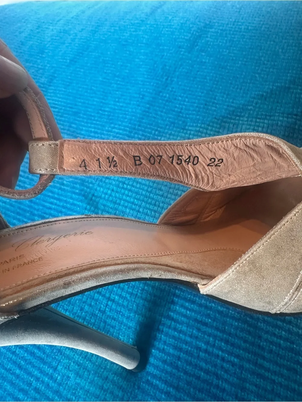 Robert Clergerie Metallic Gold T-Strap Peep Toe Heels